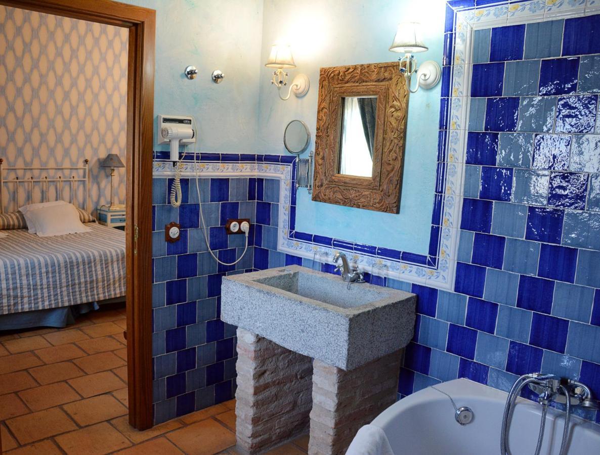 Posada Fuenteplateada Collado Hermoso Eksteriør billede